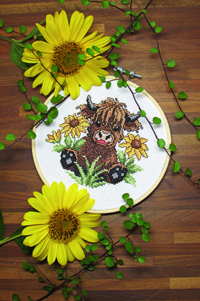 Borduurblad productfoto Patroon Schotse Hooglander - Lindner's Kreuzstiche