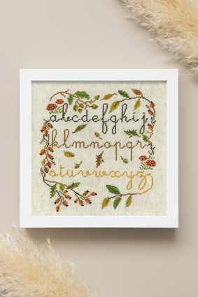Borduurblad productfoto Digitaal patroon Herfst ABC Sampler - Loredana Briozzo